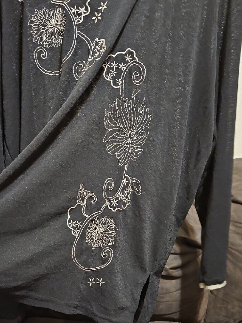 Avenue Black Long Sleeve Top with Cream Embroidery Trim - Picture 4 of 8